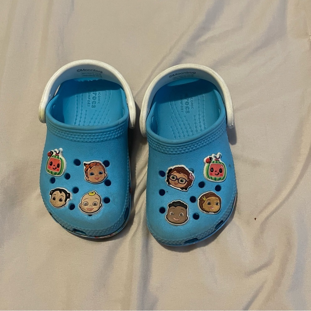 Crocs Cocomelon Sandals Toddler Size 7C